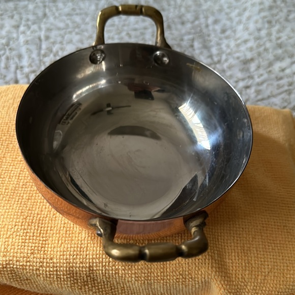 Copper Double Handled Pot w/5” diameter and silver colored lining (ALX) - Picture 6 of 7